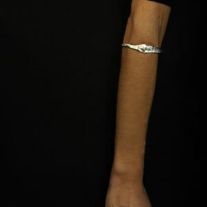 Skin-textured bracelet in sterling silver